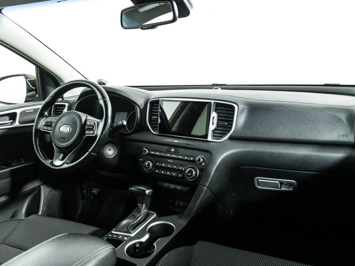 Kia Sportage с пробегом — 2016 год. Фото: #8