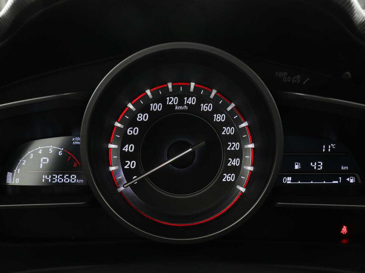 Mazda 3 с пробегом — 2013 год. Фото: #6