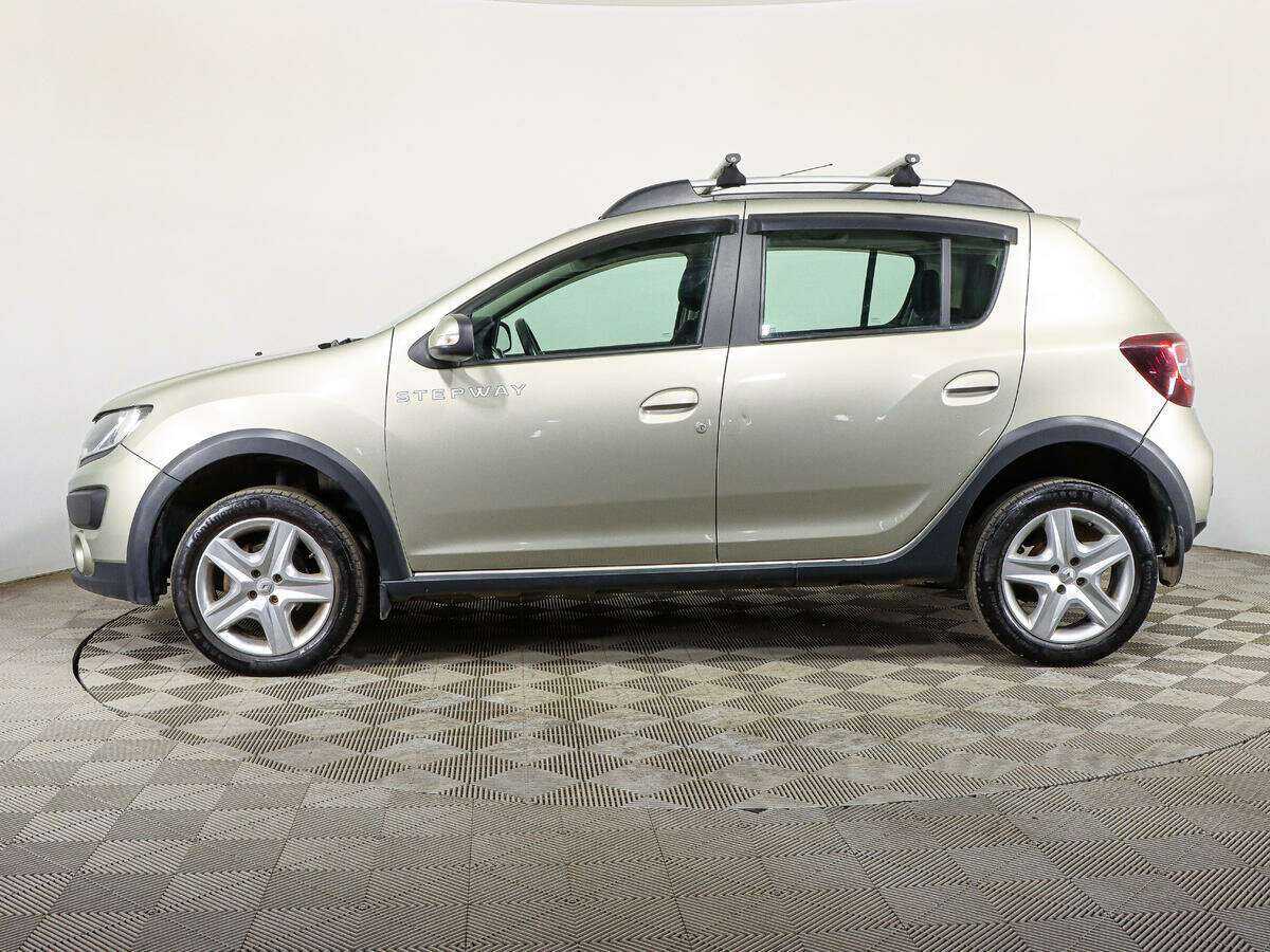 Renault Sandero с пробегом — 2018 год. Фото: #7