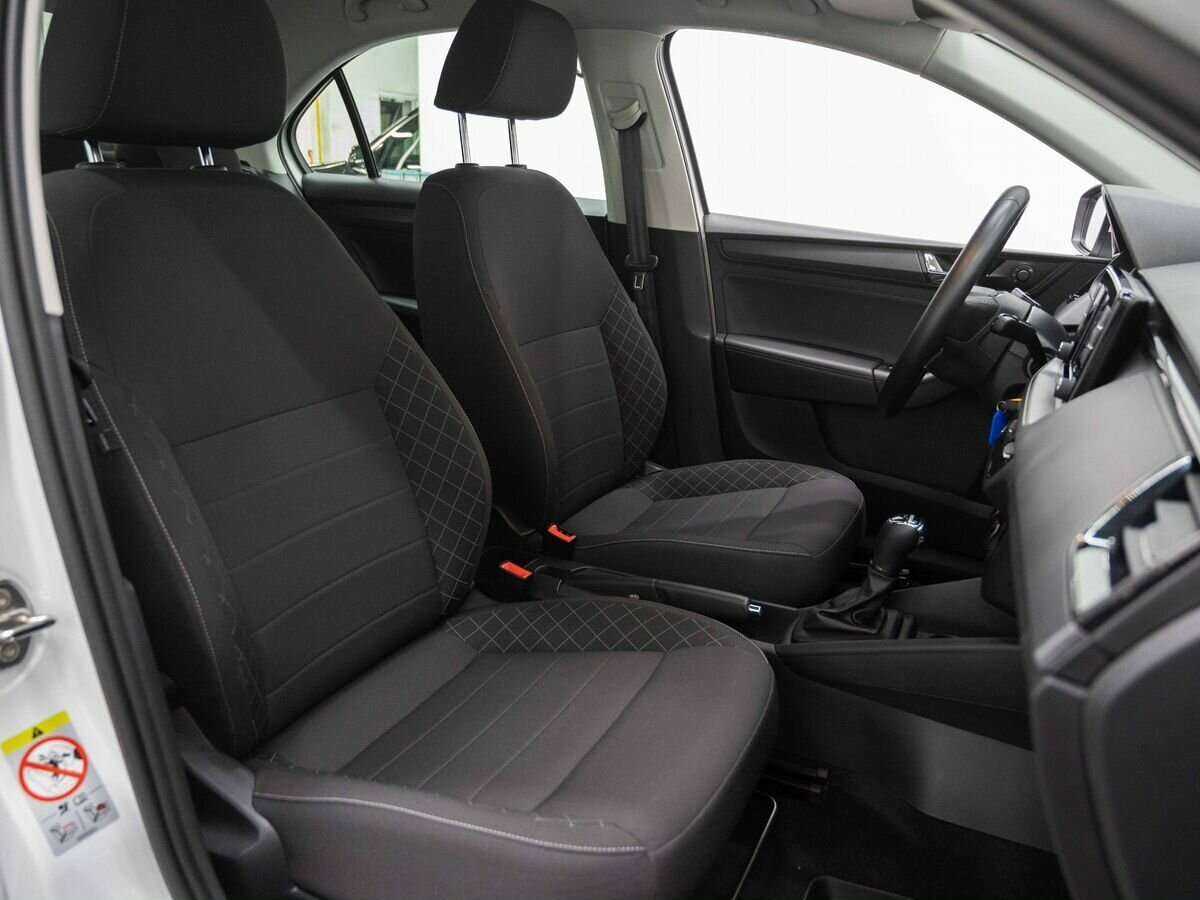 Skoda Rapid с пробегом — 2022 год. Фото: #14