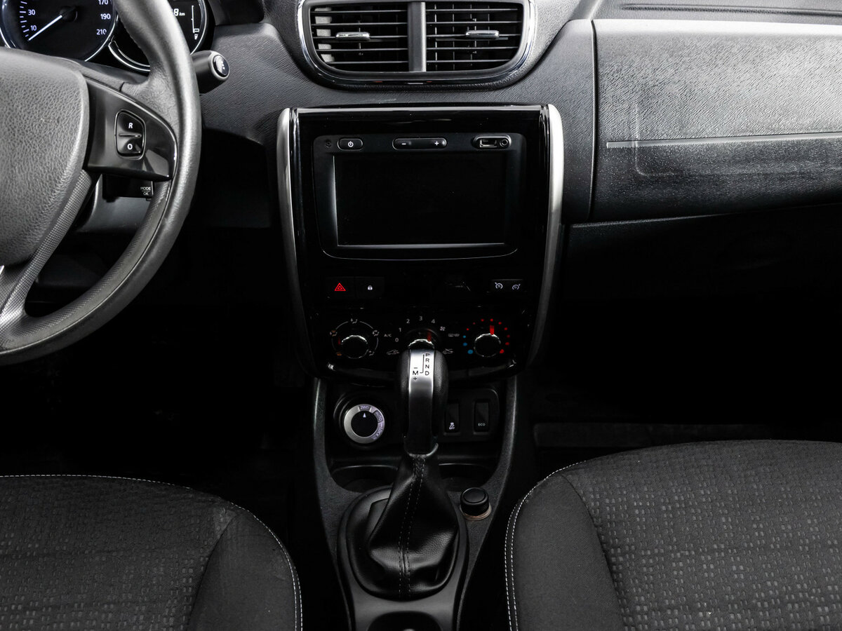 Nissan Terrano с пробегом — 2019 год. Фото: #9