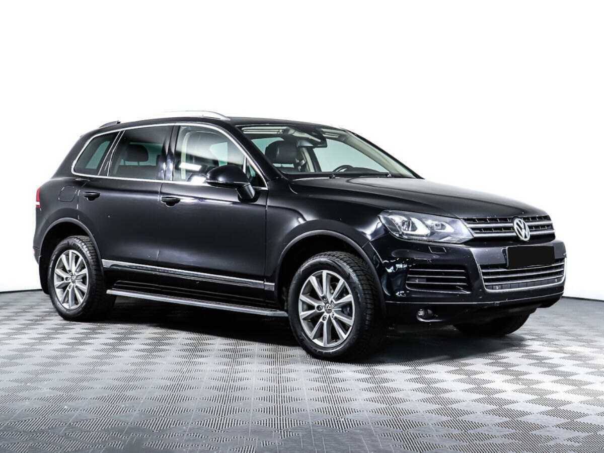 Volkswagen Touareg с пробегом — 2013 год. Фото: #2