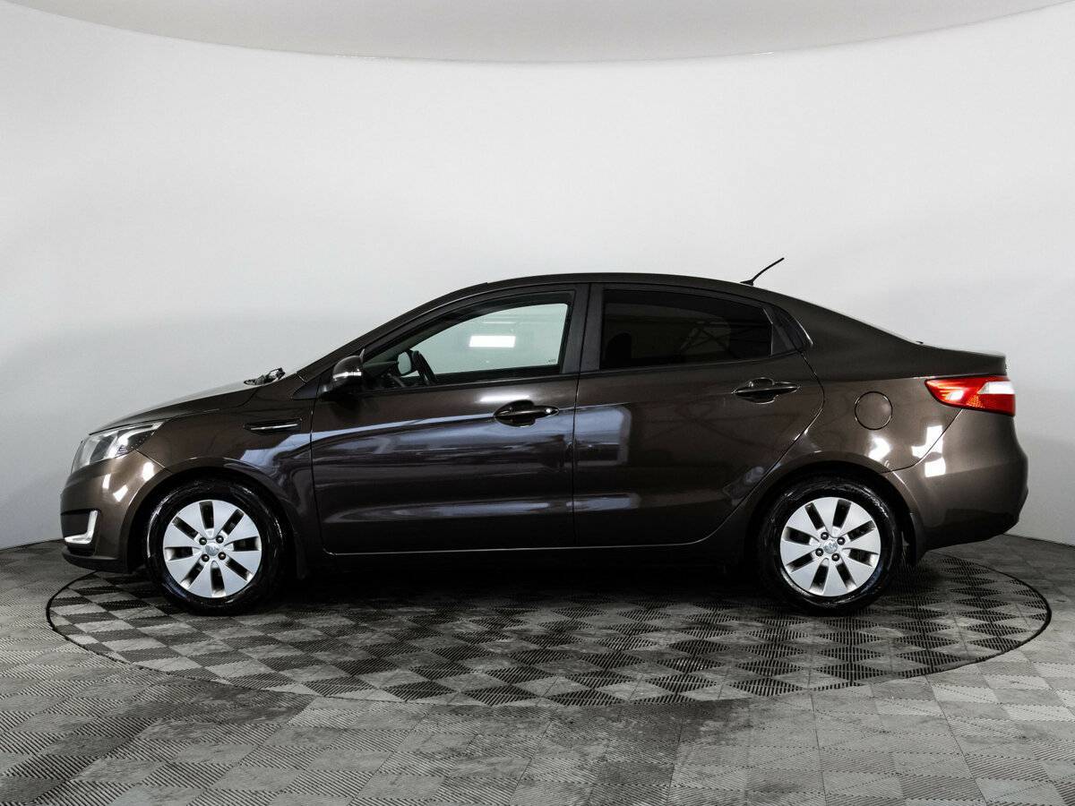 Kia Rio с пробегом — 2014 год. Фото: #7