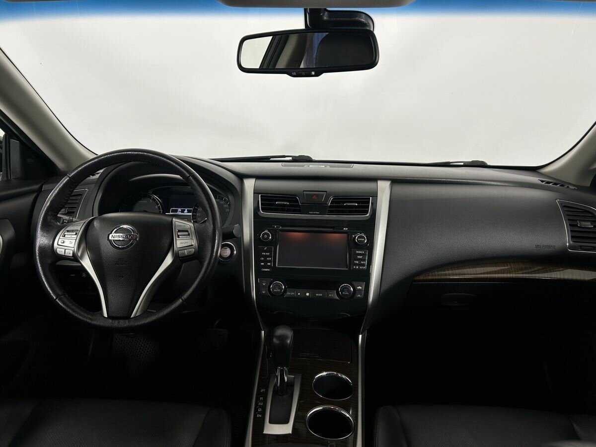 Nissan Teana с пробегом — 2014 год. Фото: #6