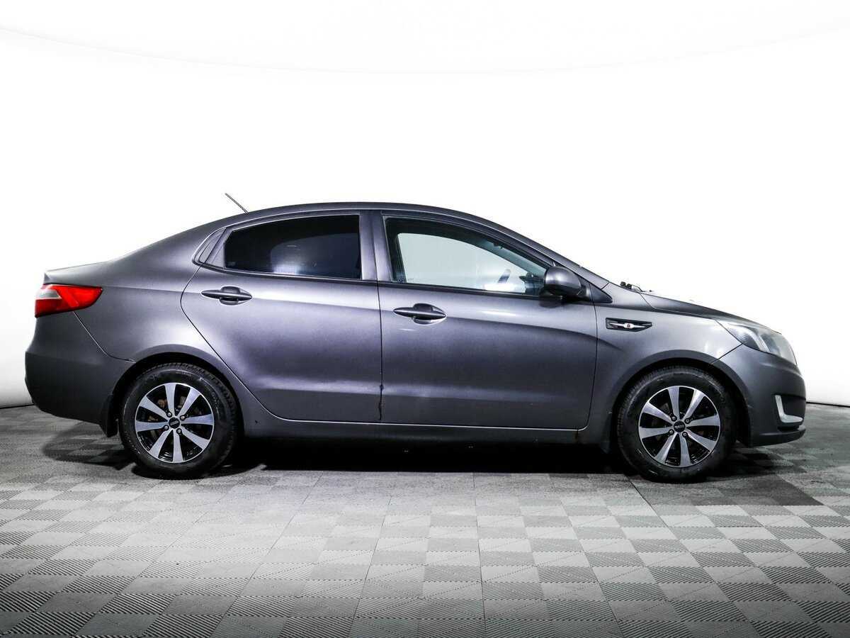 Kia Rio с пробегом — 2012 год. Фото: #3