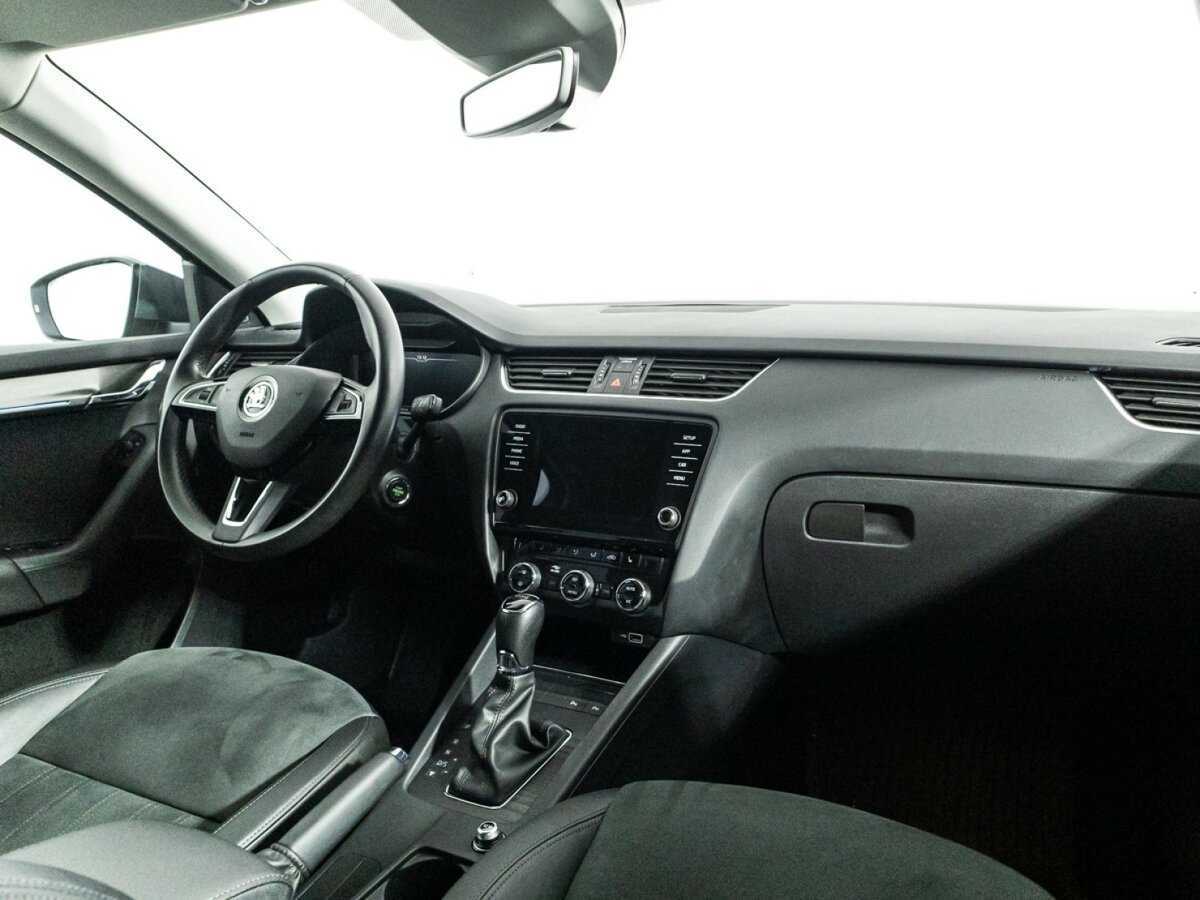 Skoda Octavia с пробегом — 2020 год. Фото: #8