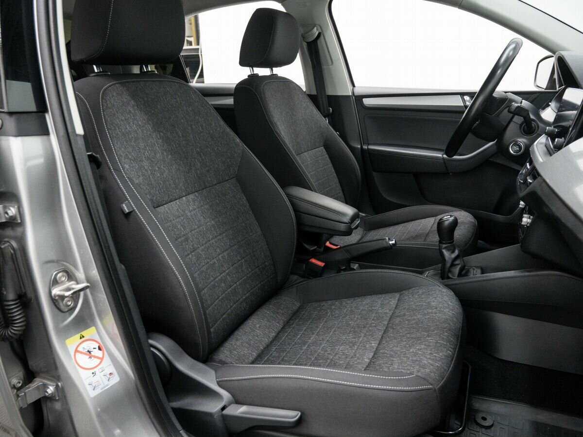 Skoda Rapid с пробегом — 2020 год. Фото: #7