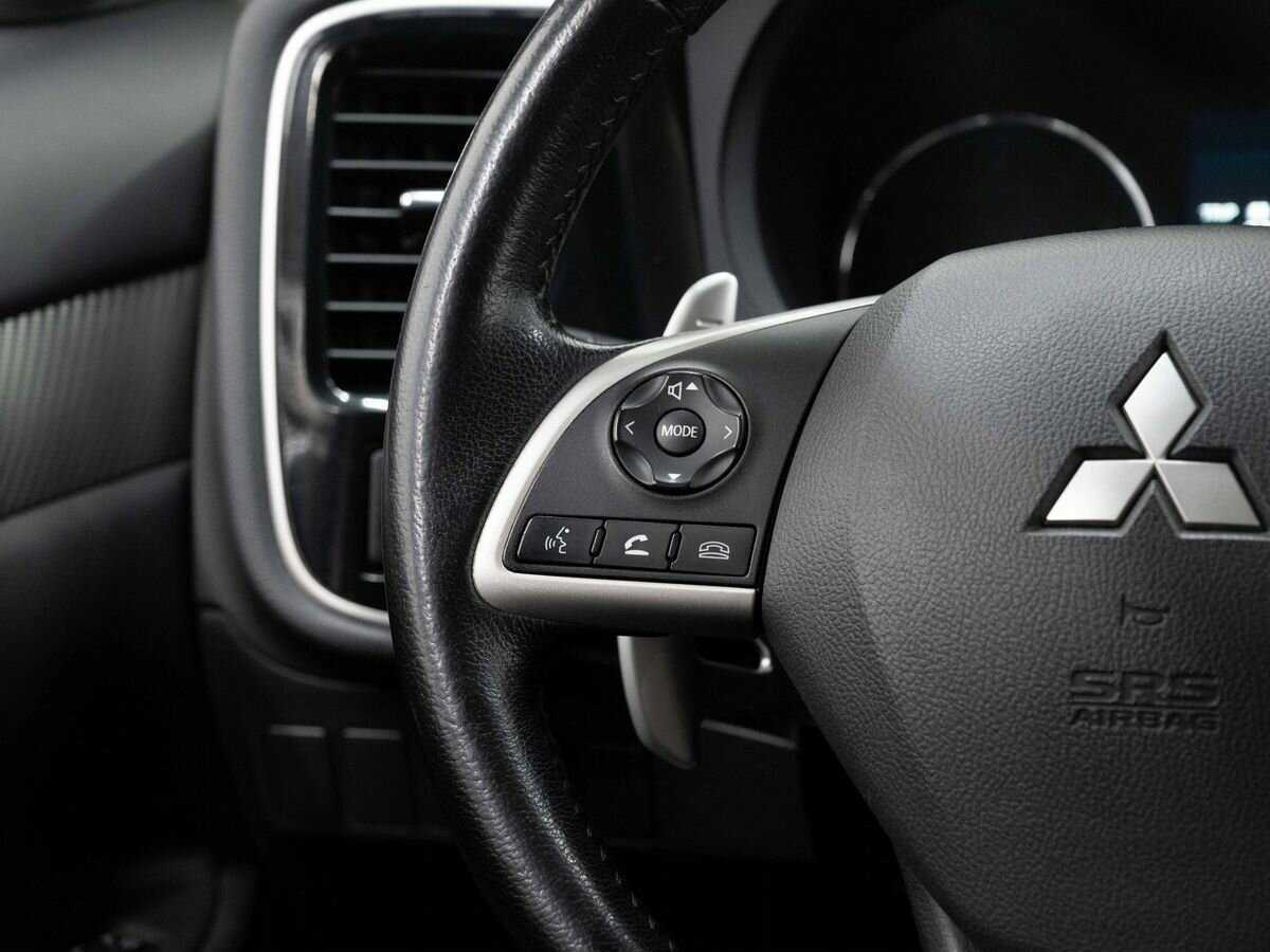 Mitsubishi Outlander с пробегом — 2012 год. Фото: #14