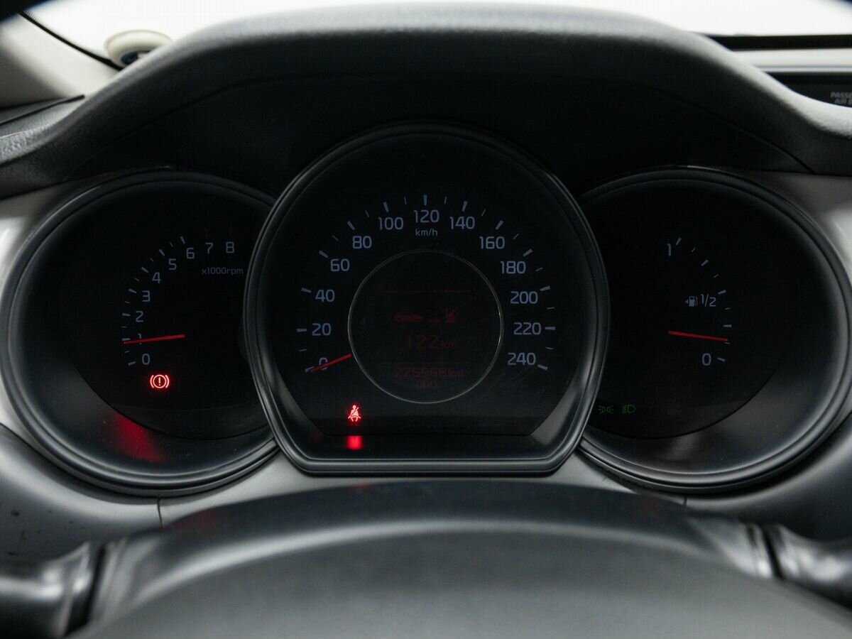 Kia Ceed с пробегом — 2014 год. Фото: #20