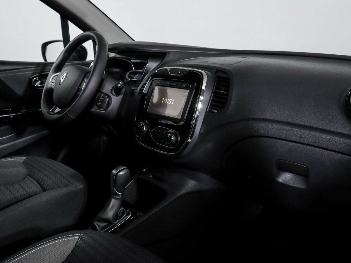 Renault Kaptur с пробегом — 2018 год. Фото: #6