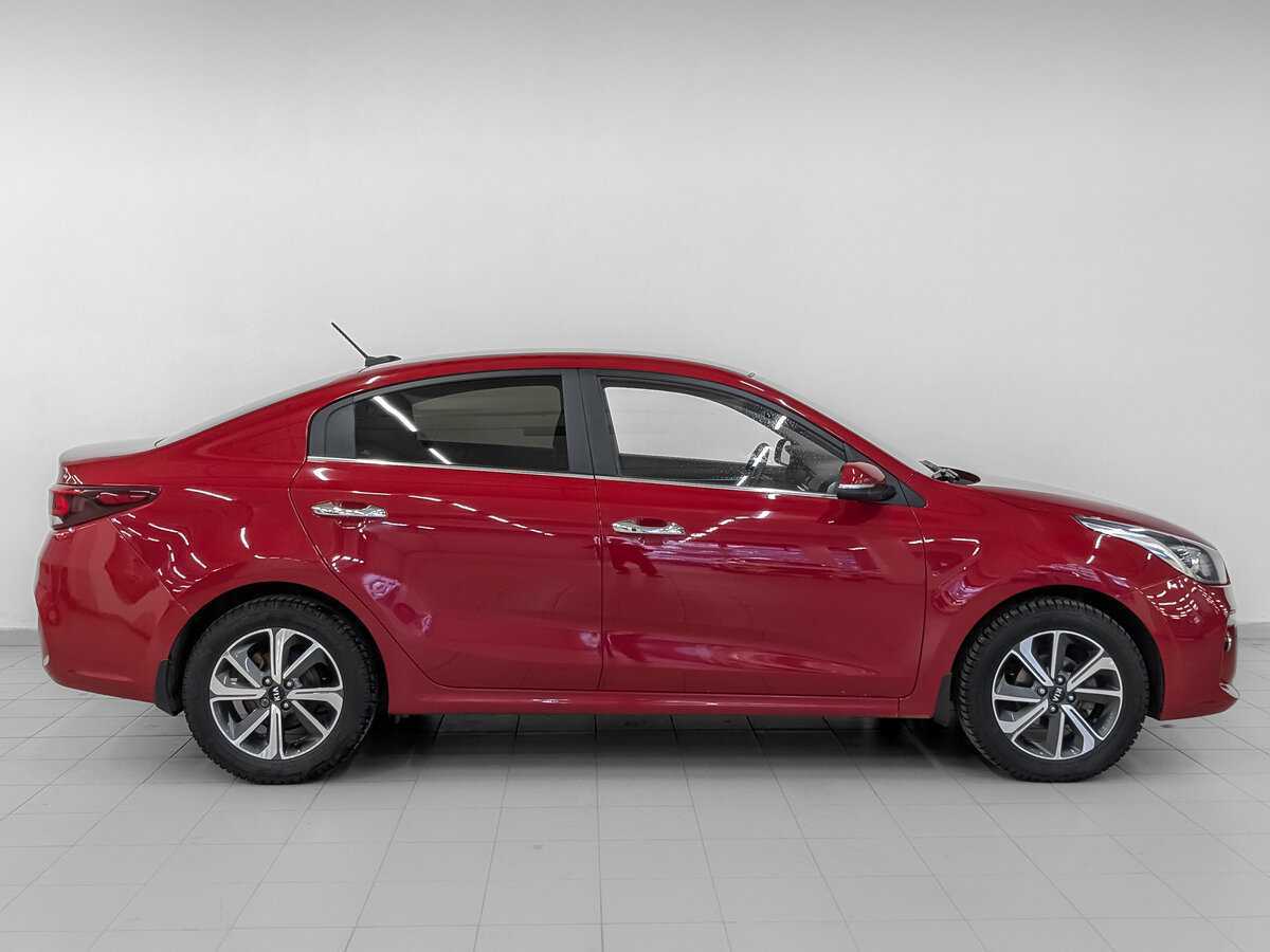 Kia Rio с пробегом — 2017 год. Фото: #3