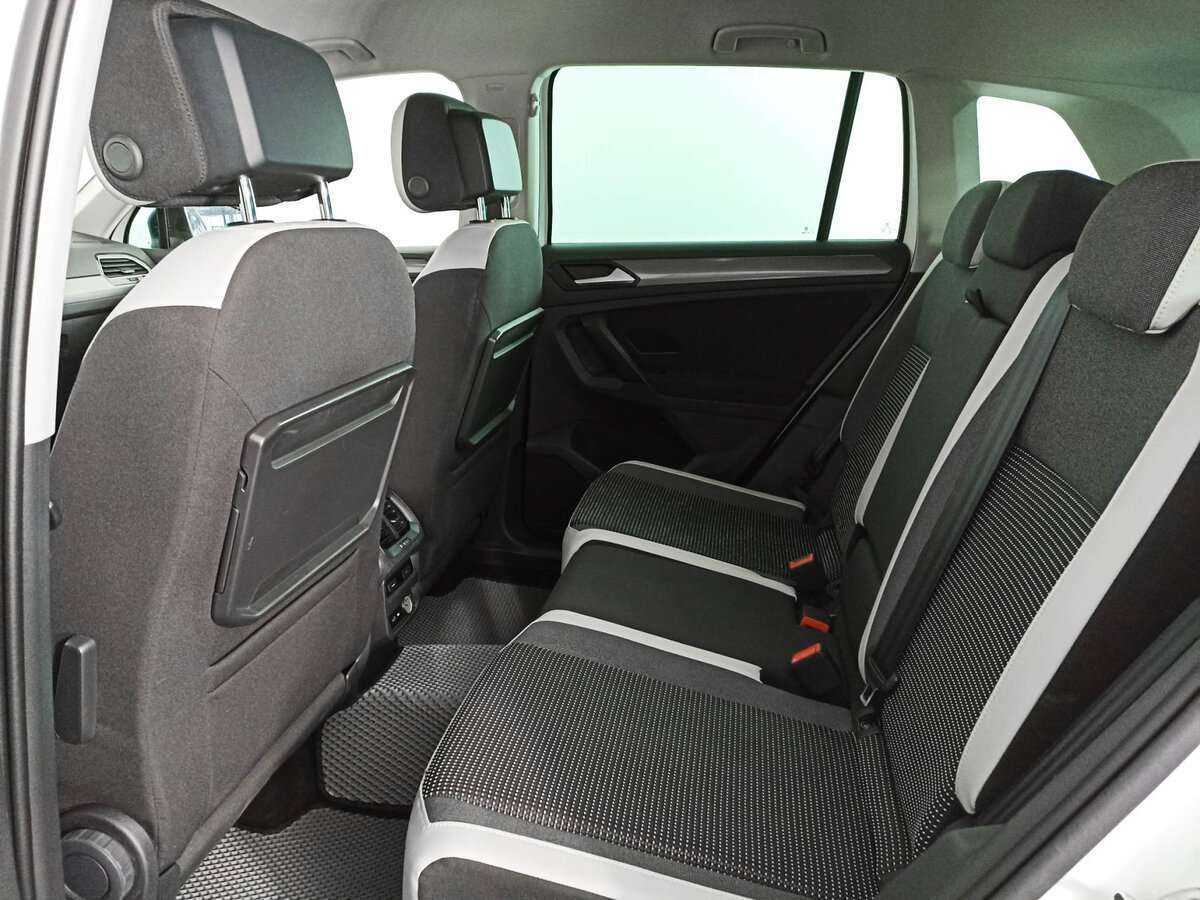 Volkswagen Tiguan с пробегом — 2019 год. Фото: #9