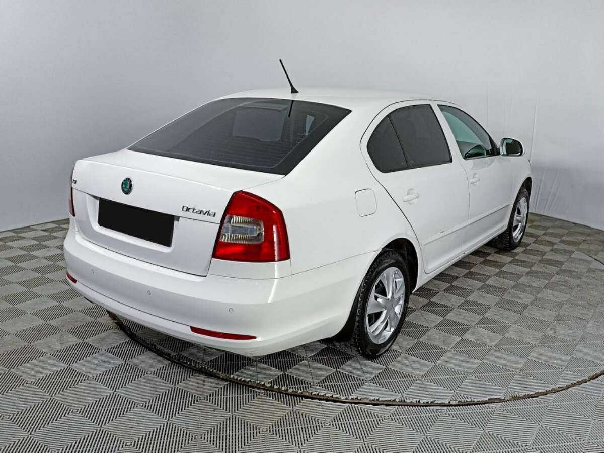 Skoda Octavia с пробегом — 2012 год. Фото: #4