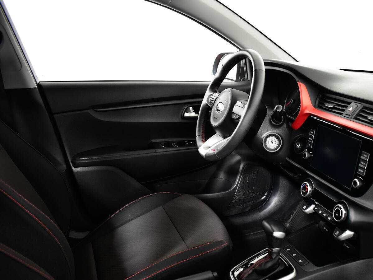 Kia Rio с пробегом — 2021 год. Фото: #6