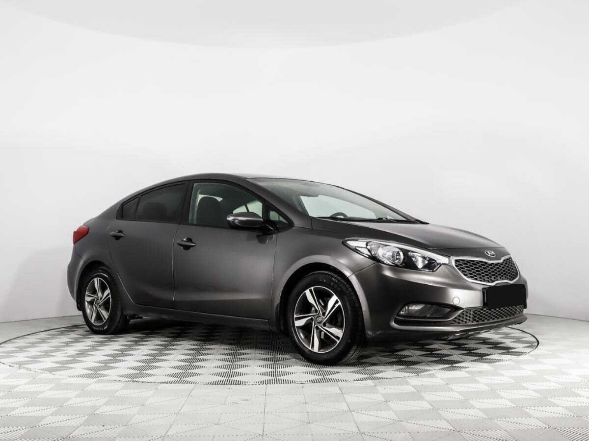 Kia Cerato с пробегом — 2016 год. Фото: #2