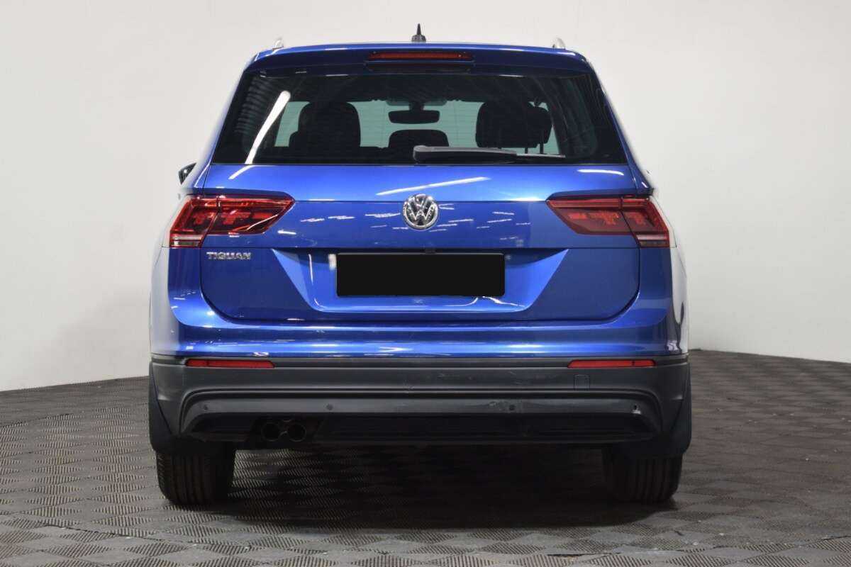 Volkswagen Tiguan с пробегом — 2018 год. Фото: #4