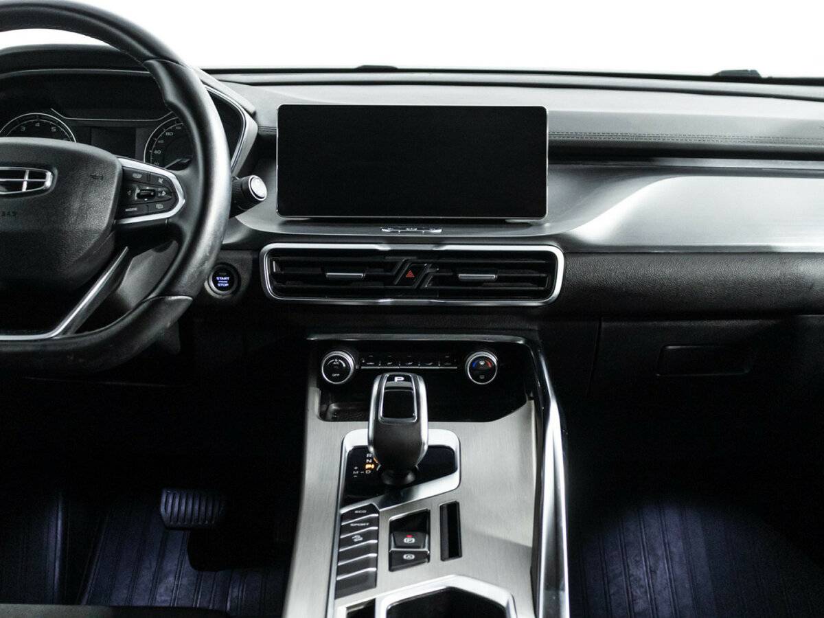 Geely Coolray с пробегом — 2020 год. Фото: #13