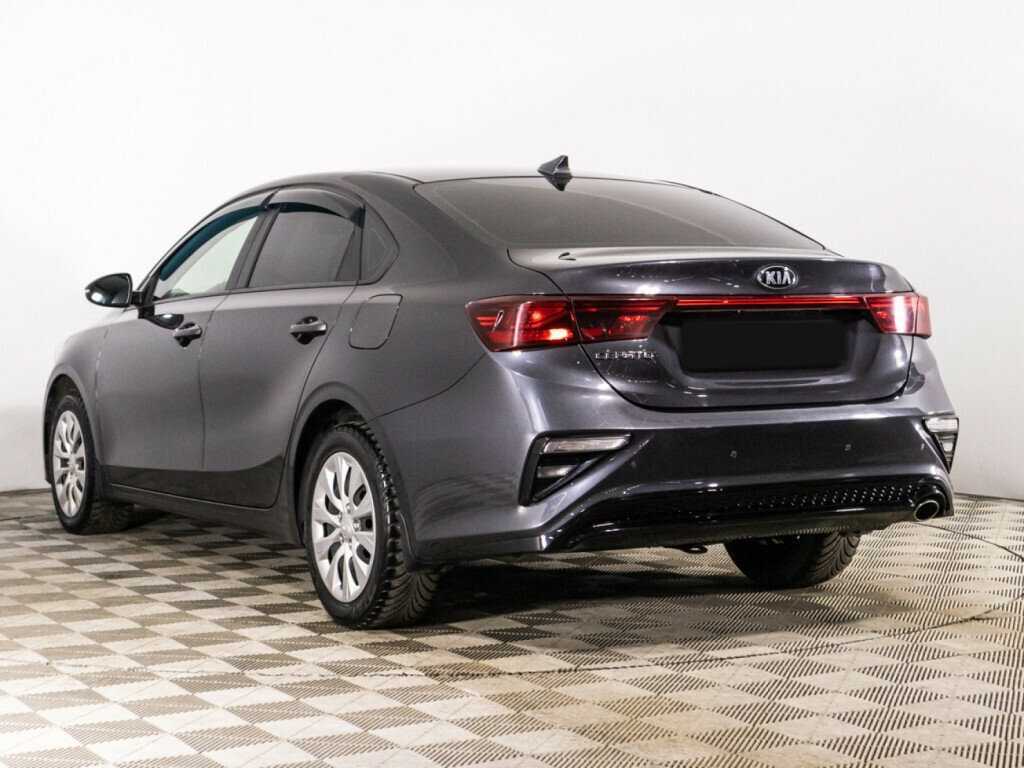 Kia Cerato с пробегом — 2019 год. Фото: #6