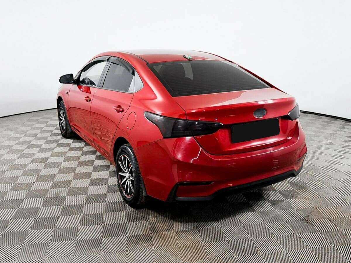 Hyundai Solaris с пробегом — 2019 год. Фото: #5