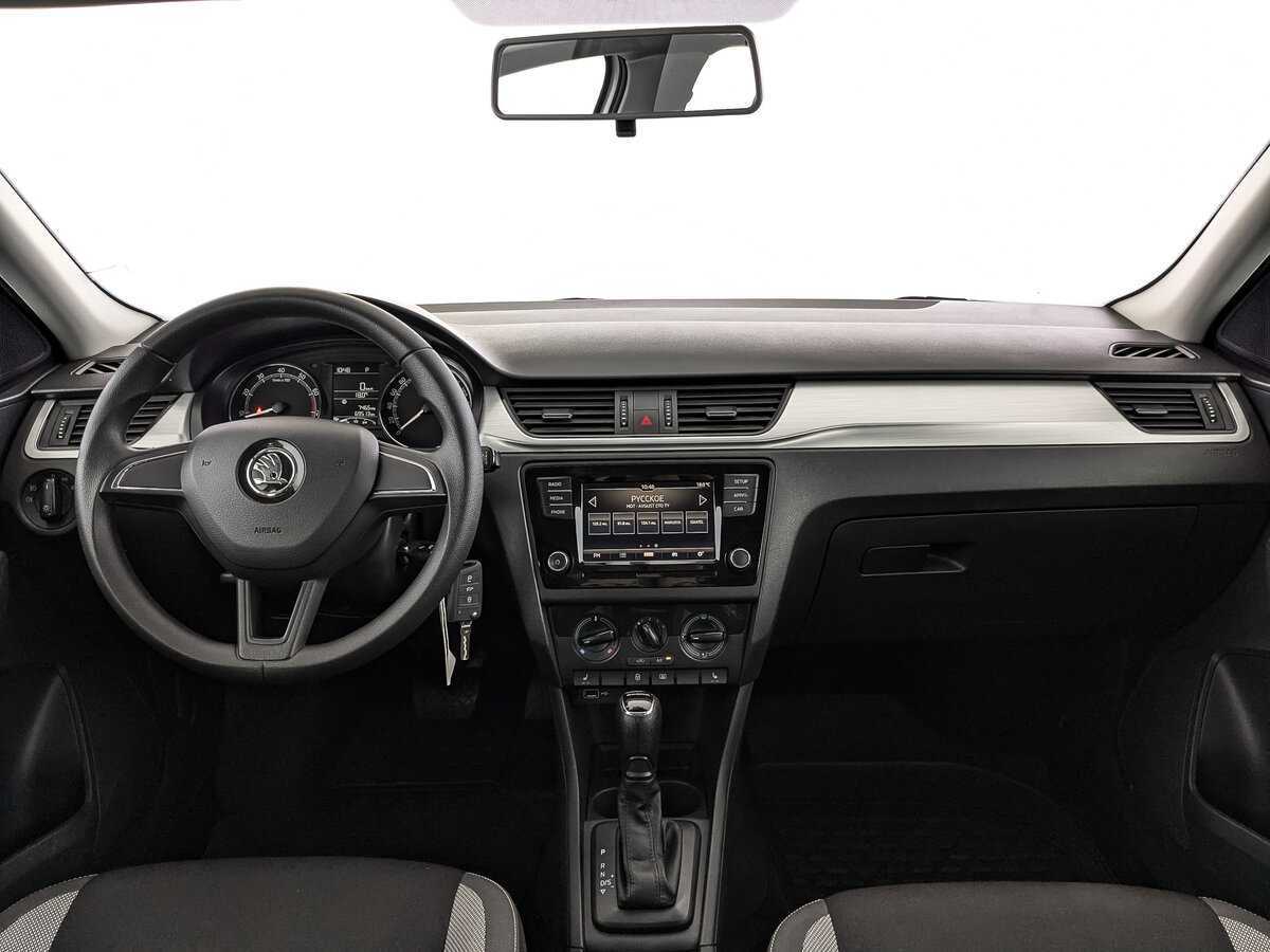 Skoda Rapid с пробегом — 2019 год. Фото: #9