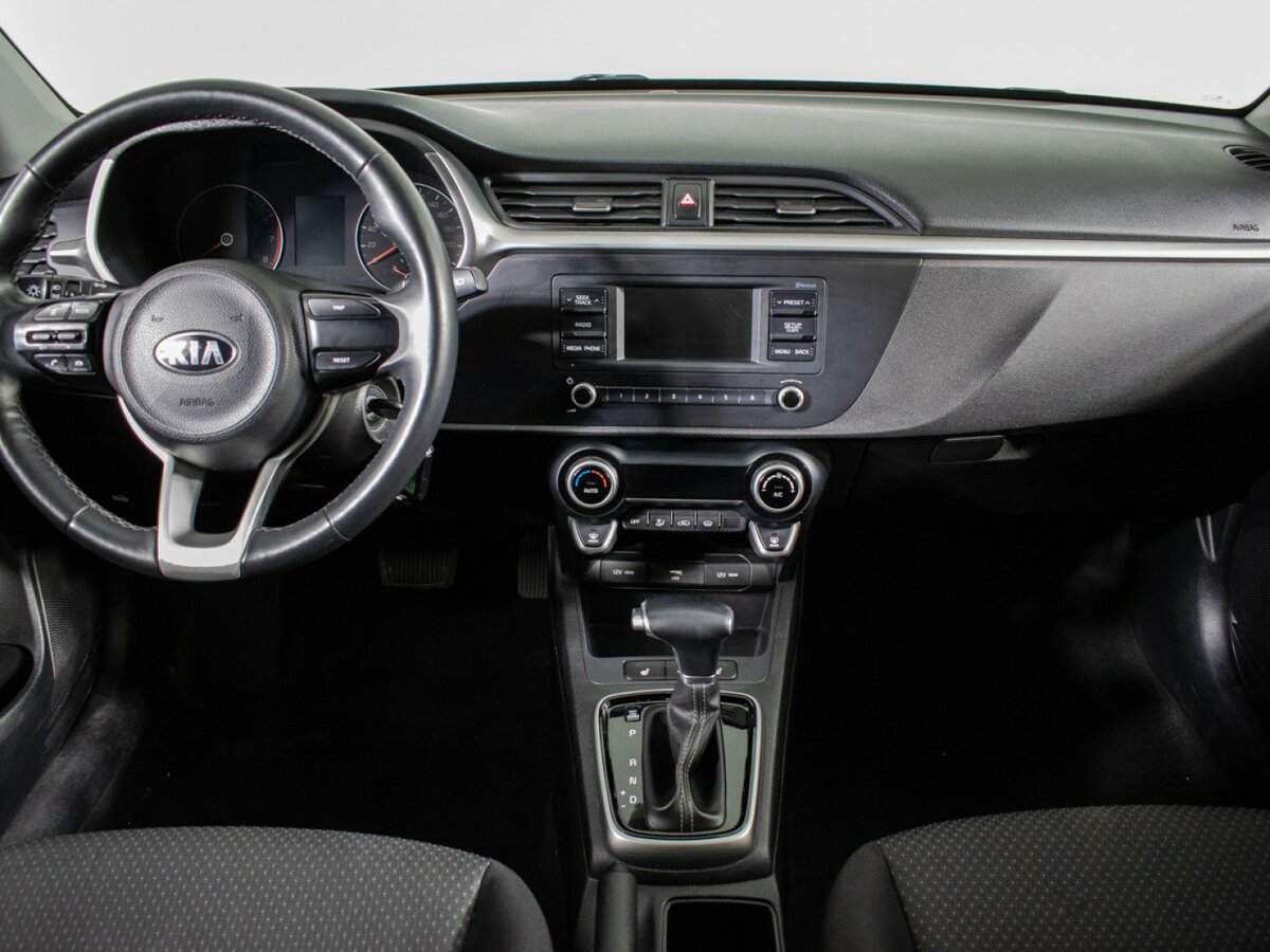 Kia Rio с пробегом — 2021 год. Фото: #8