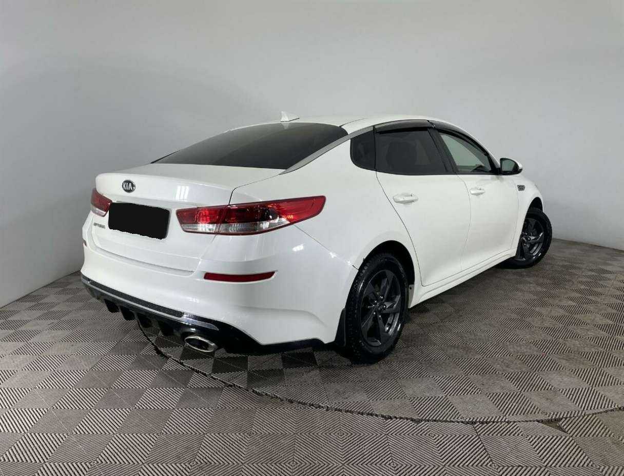 Kia Optima с пробегом — 2018 год. Фото: #3