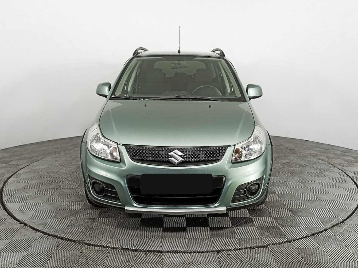 Suzuki SX4 с пробегом — 2013 год. Фото: #1