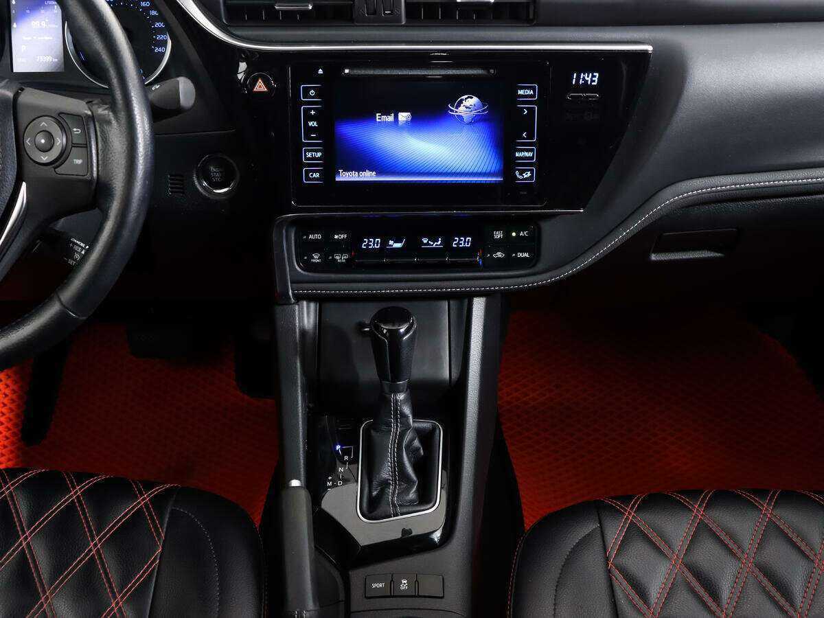 Toyota Corolla с пробегом — 2018 год. Фото: #12