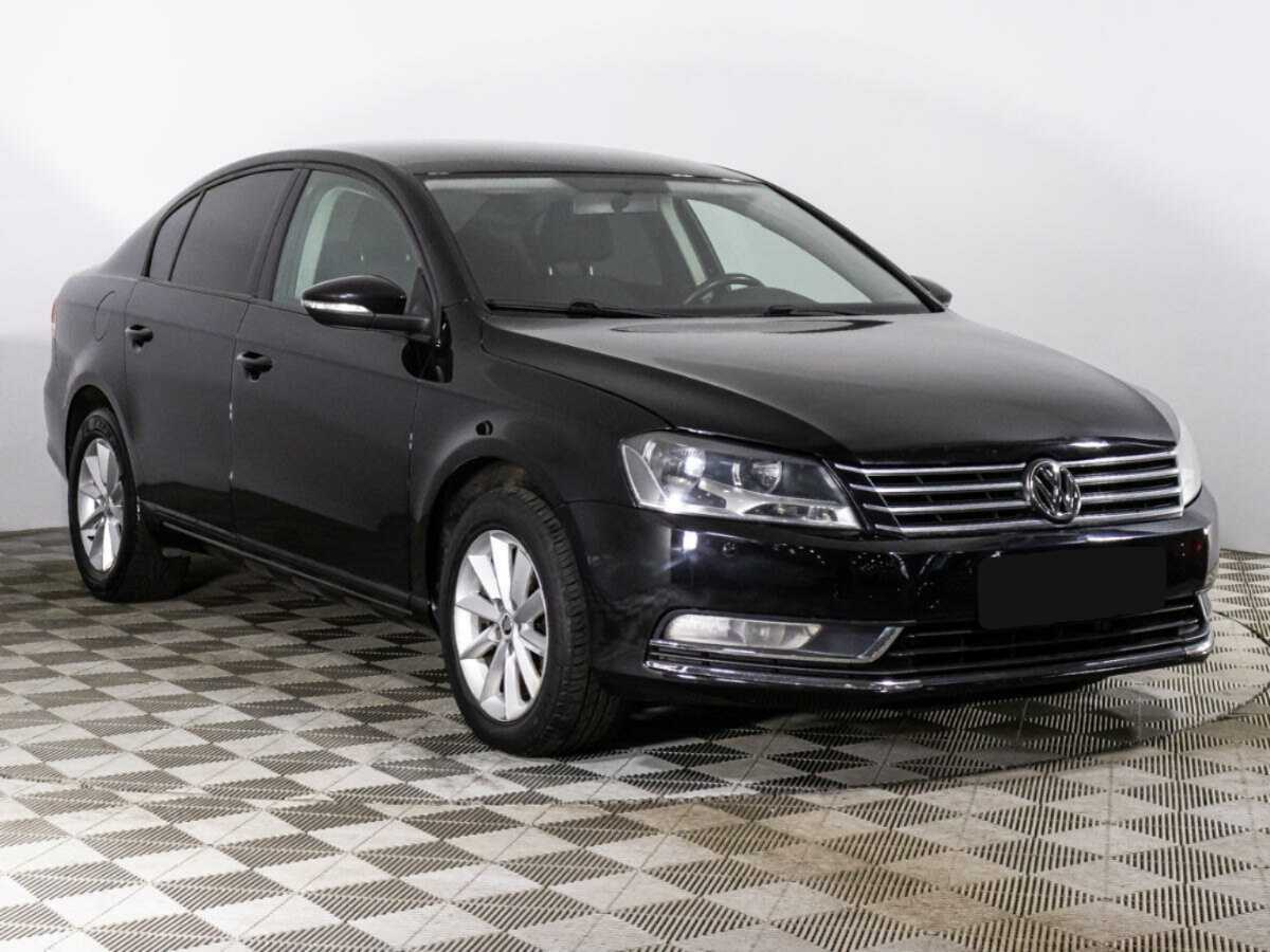 Volkswagen Passat с пробегом — 2013 год. Фото: #2