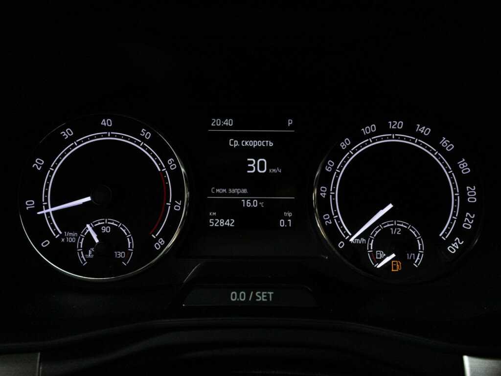 Skoda Rapid с пробегом — 2021 год. Фото: #11