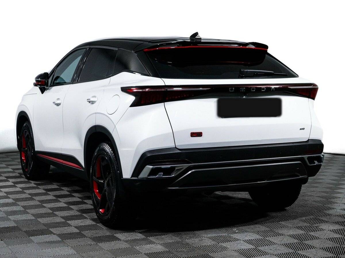 OMODA C5 с пробегом — 2023 год. Фото: #6