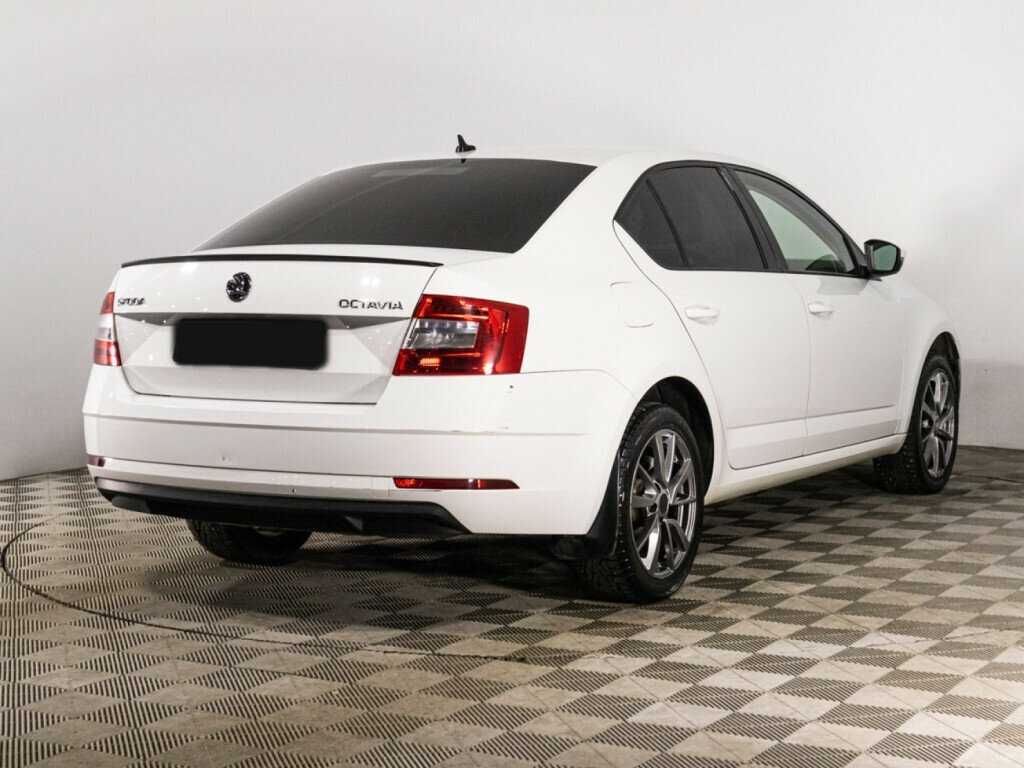 Skoda Octavia с пробегом — 2018 год. Фото: #4