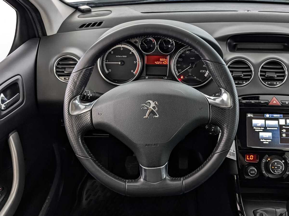 Peugeot 408 с пробегом — 2020 год. Фото: #17