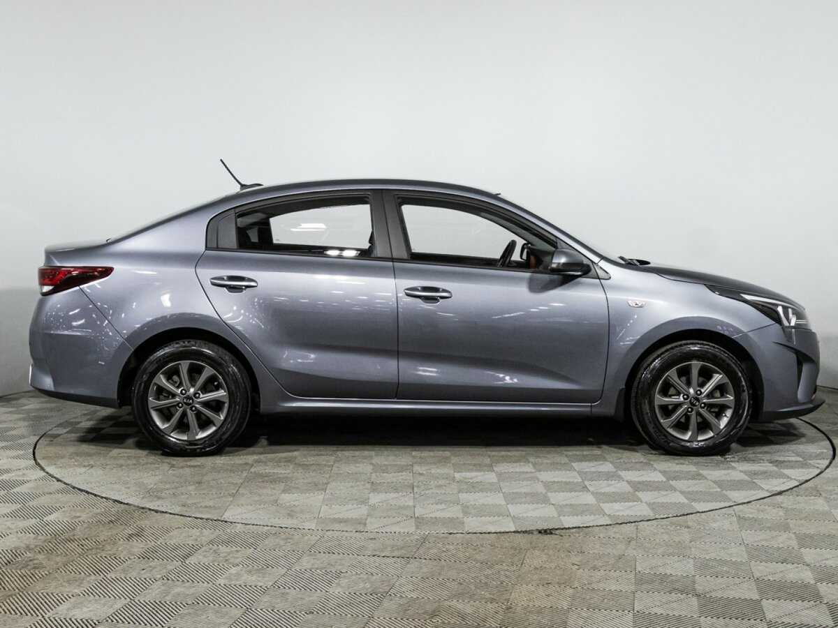 Kia Rio с пробегом — 2021 год. Фото: #3