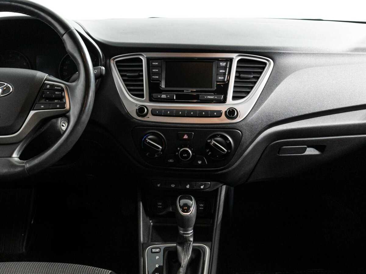 Hyundai Solaris с пробегом — 2019 год. Фото: #13