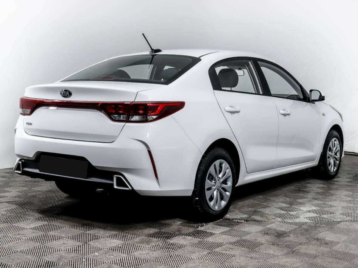 Kia Rio с пробегом — 2021 год. Фото: #3