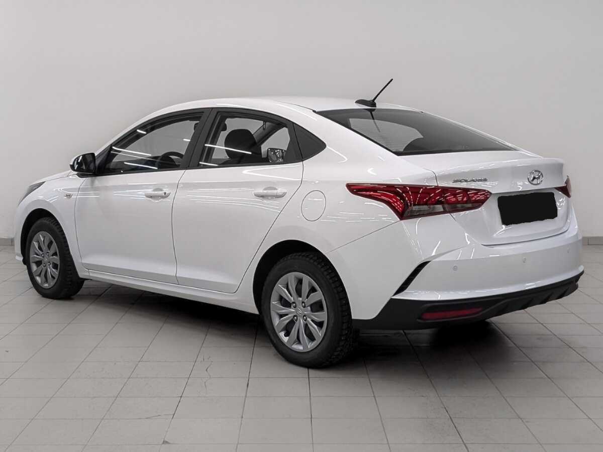 Hyundai Solaris с пробегом — 2021 год. Фото: #6