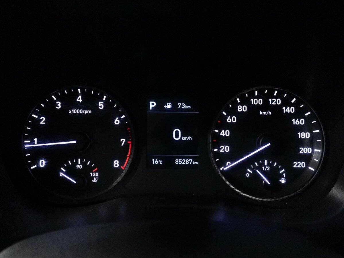 Hyundai Solaris с пробегом — 2019 год. Фото: #11