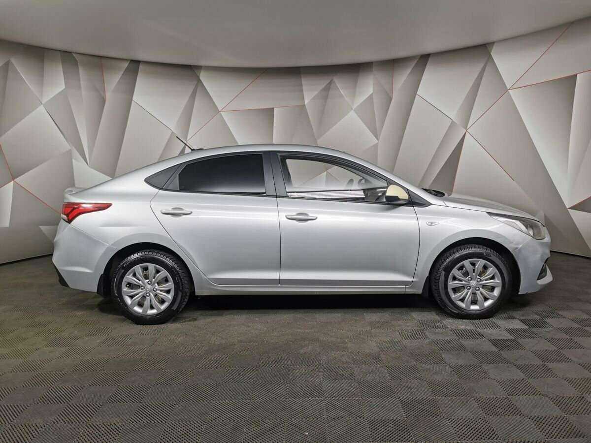 Hyundai Solaris с пробегом — 2018 год. Фото: #5