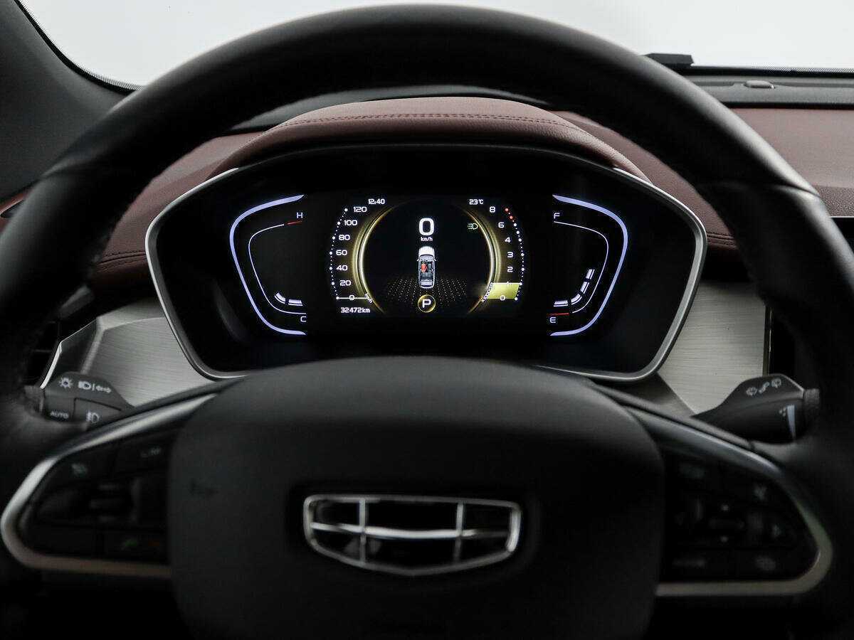 Geely Coolray с пробегом — 2021 год. Фото: #19