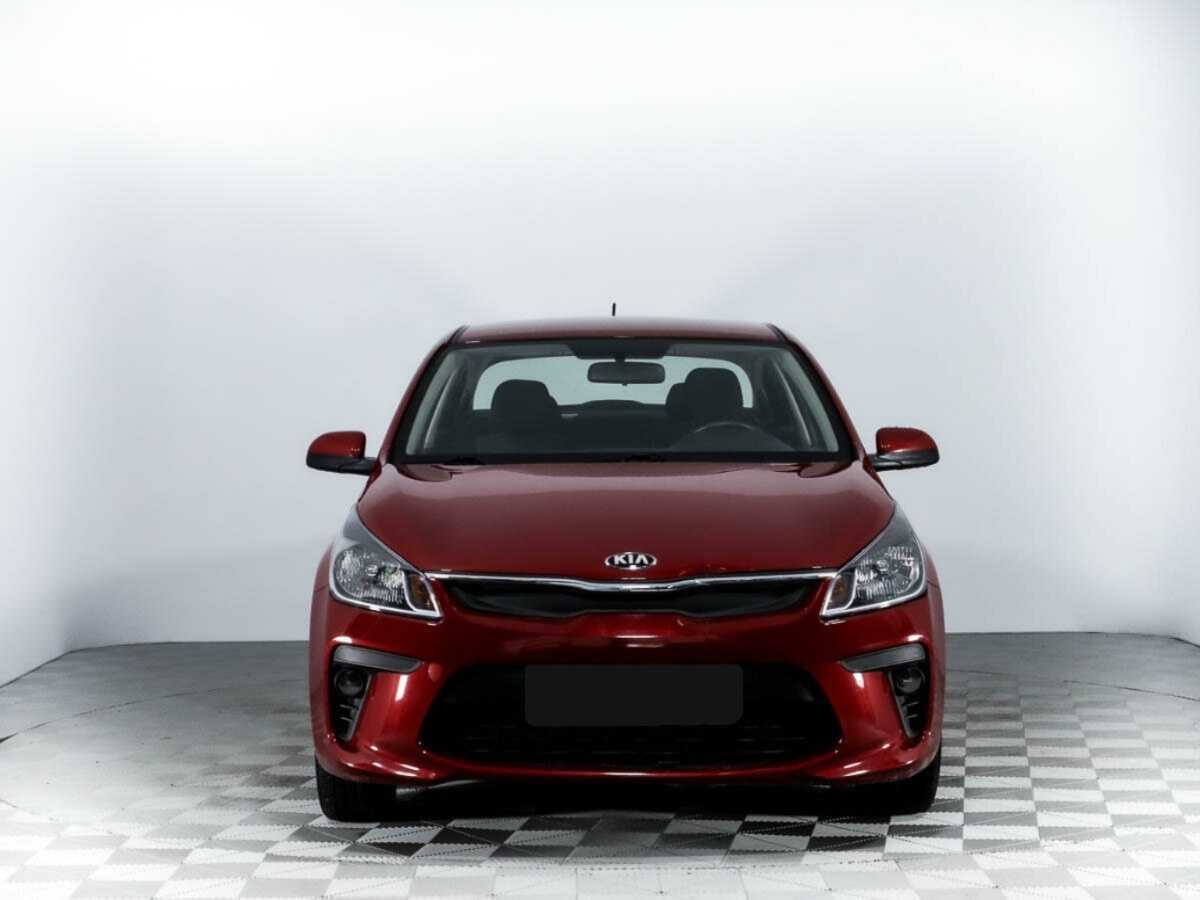 Kia Rio с пробегом — 2018 год. Фото: #1