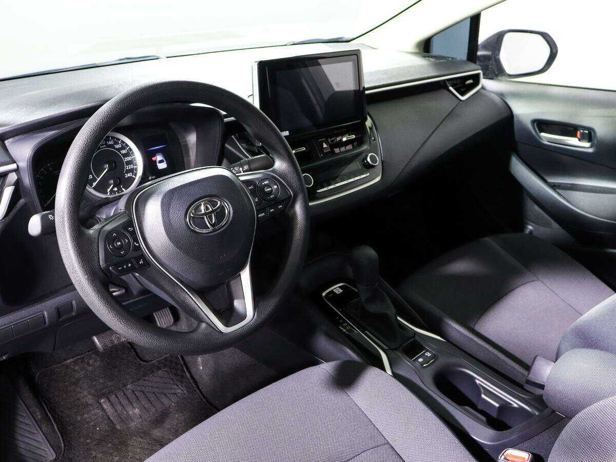 Toyota Corolla с пробегом — 2022 год. Фото: #12