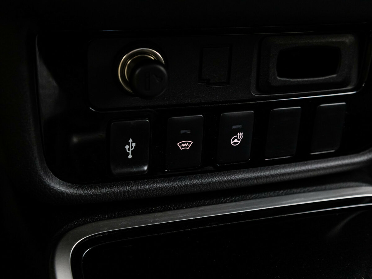 Mitsubishi Outlander с пробегом — 2019 год. Фото: #11