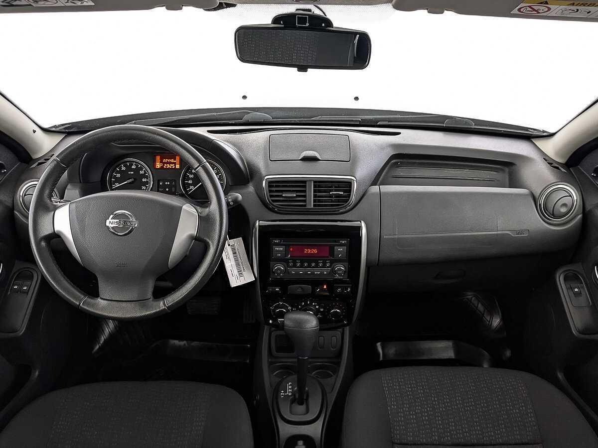 Nissan Terrano с пробегом — 2015 год. Фото: #13