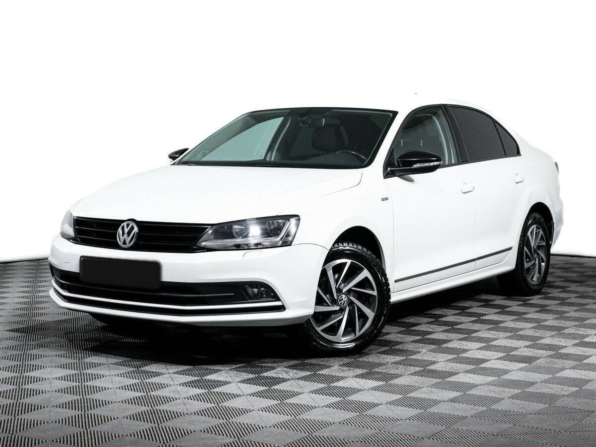 Volkswagen Jetta с пробегом — 2017 год. Посмотреть фото