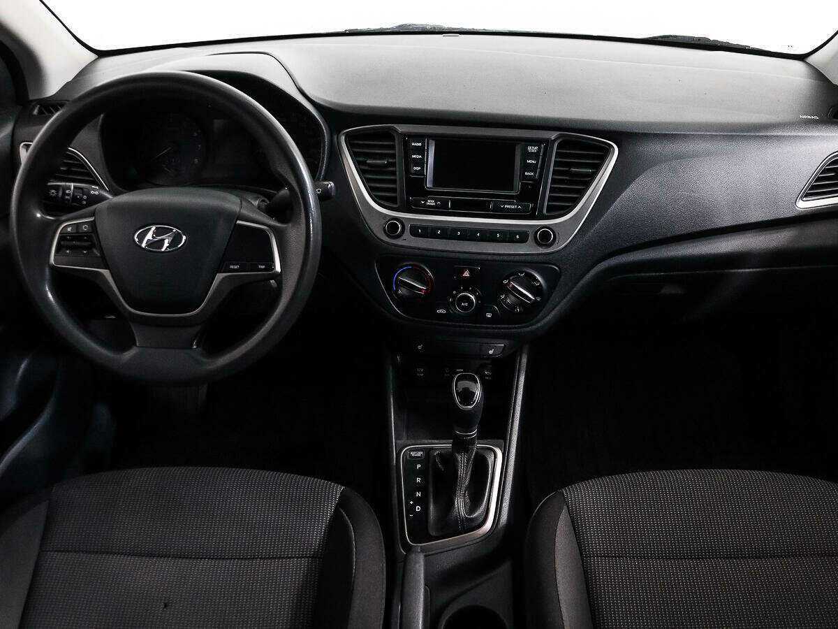 Hyundai Solaris с пробегом — 2019 год. Фото: #9