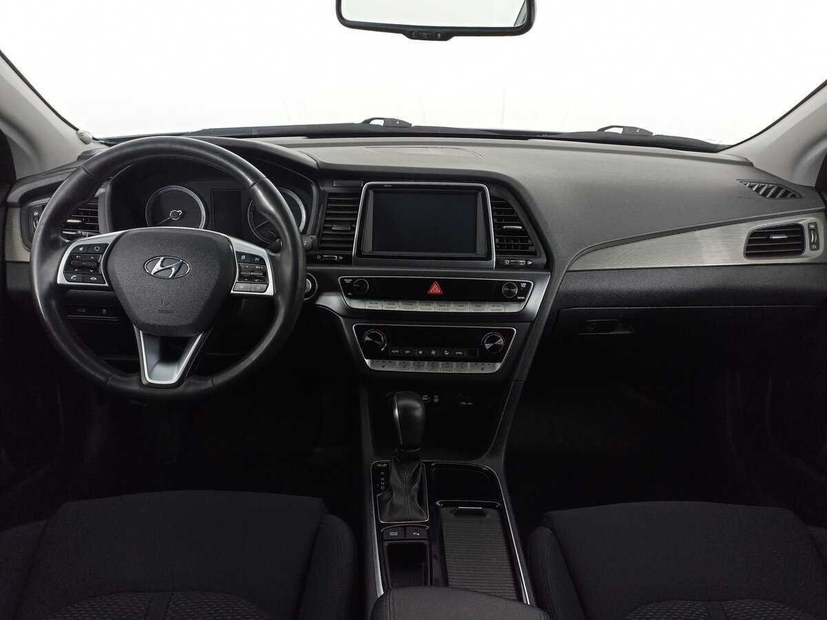 Hyundai Sonata с пробегом — 2018 год. Фото: #11