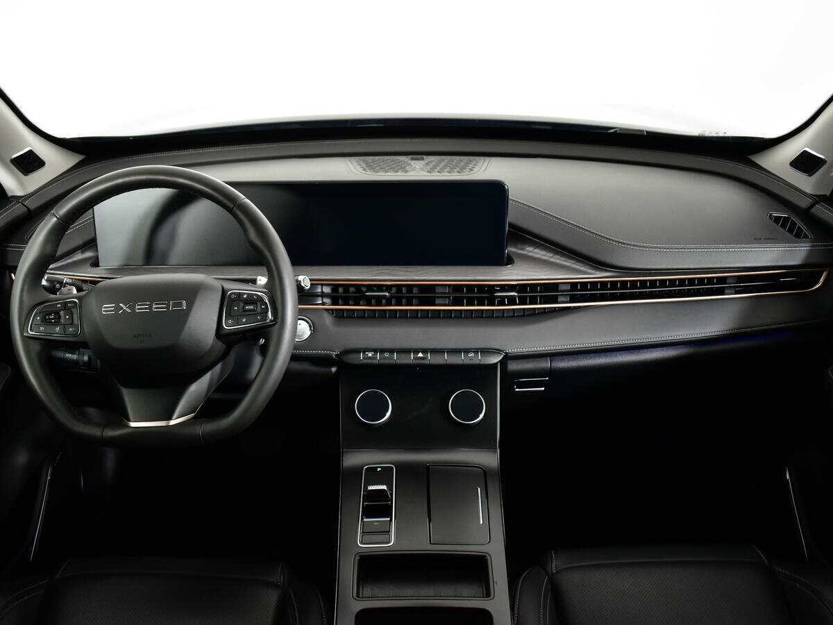 EXEED LX с пробегом — 2023 год. Фото: #11