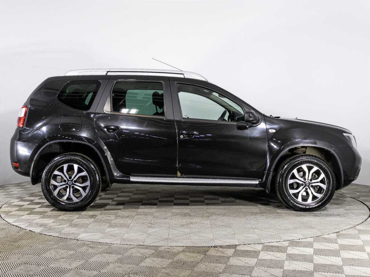 Nissan Terrano с пробегом — 2015 год. Фото: #3