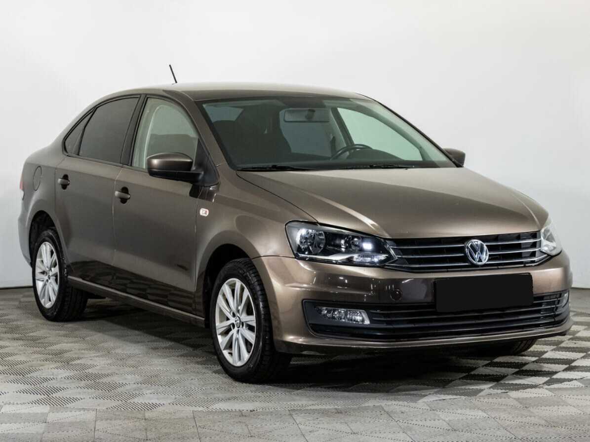 Volkswagen Polo с пробегом — 2018 год. Фото: #2